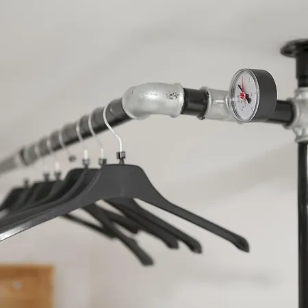 Location 2 Bedrooms - 2 Bathrooms شقة *