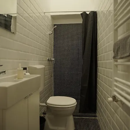 דירה Location 2 Bedrooms - 2 Bathrooms *