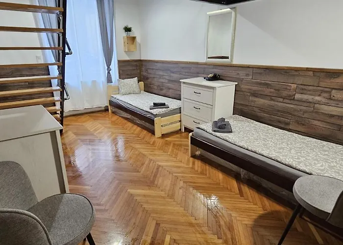 Lejlighed Location 2 Bedrooms - 2 Bathrooms Budapest