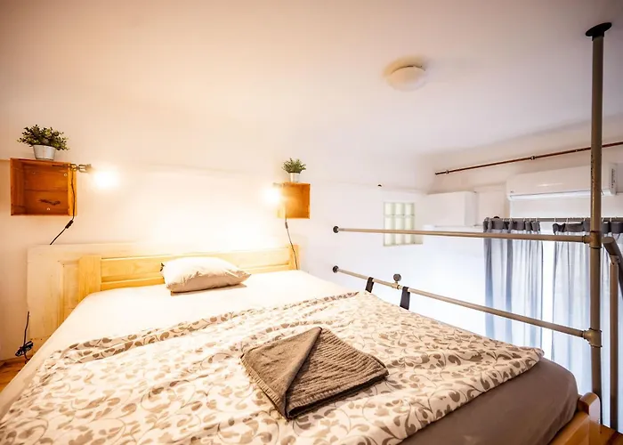 Location 2 Bedrooms - 2 Bathrooms Budapest