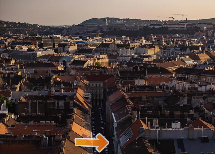 Location 2 Bedrooms - 2 Bathrooms Budapest