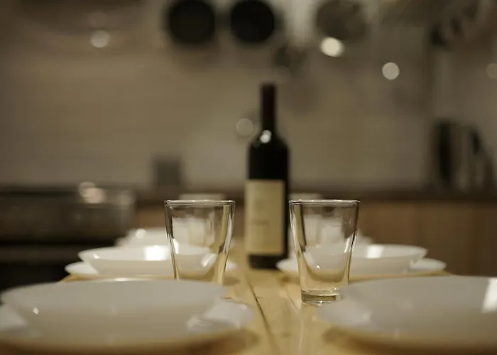 Location 2 Bedrooms - 2 Bathrooms Lejlighed *