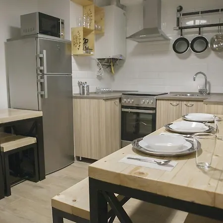 Location 2 Bedrooms - 2 Bathrooms *