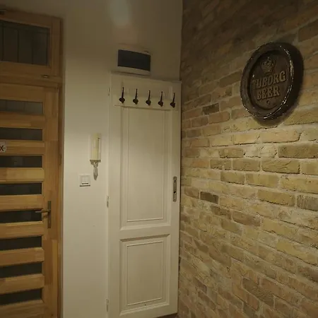 Location 2 Bedrooms - 2 Bathrooms 公寓 布达佩斯
